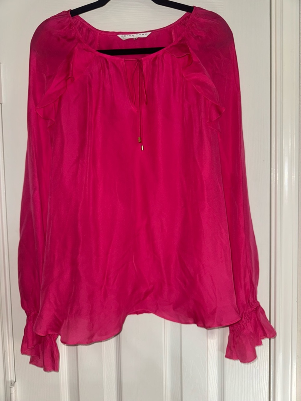 Trina Turk Flutter-Sleeve Fuchsia Women's Blouse